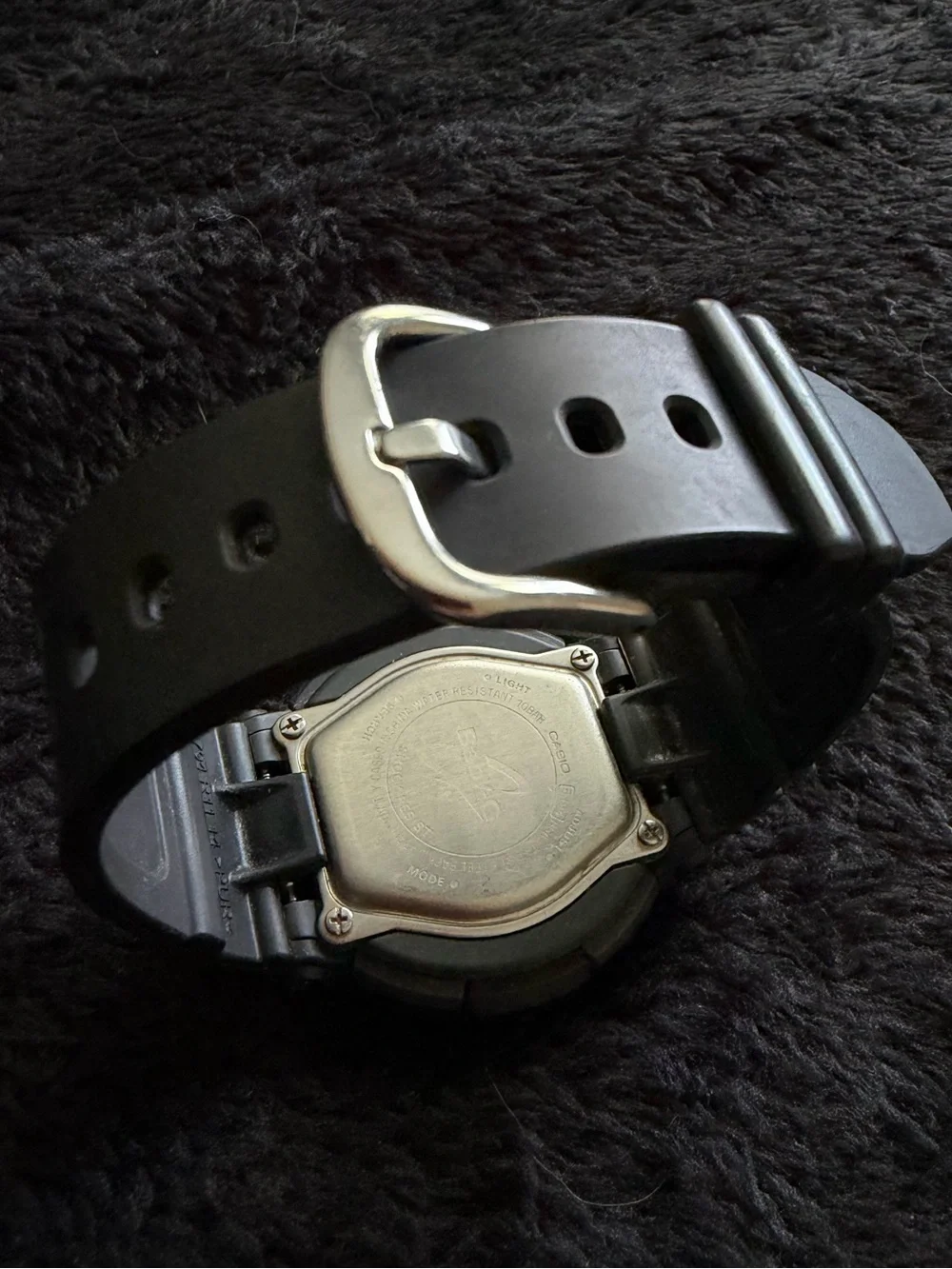 Casio all black